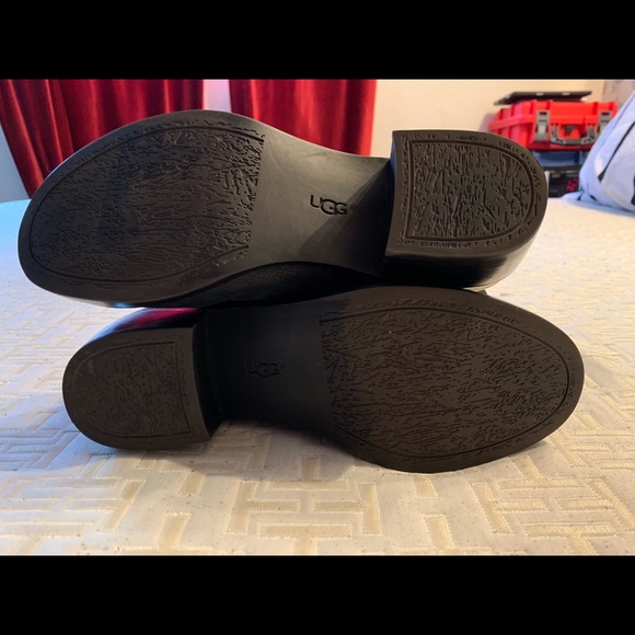 Ugg Jaspan Boots - Picture 3 of 4